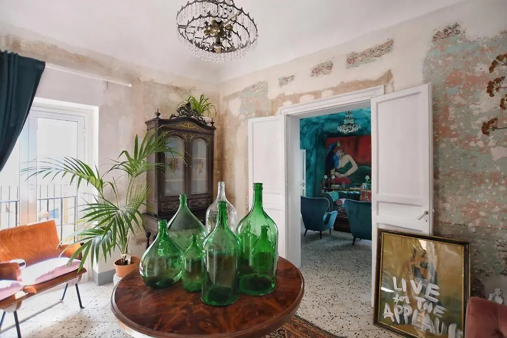 iFlat Casa Bastiana arte e tradizione siciliana Appartamento Palermo