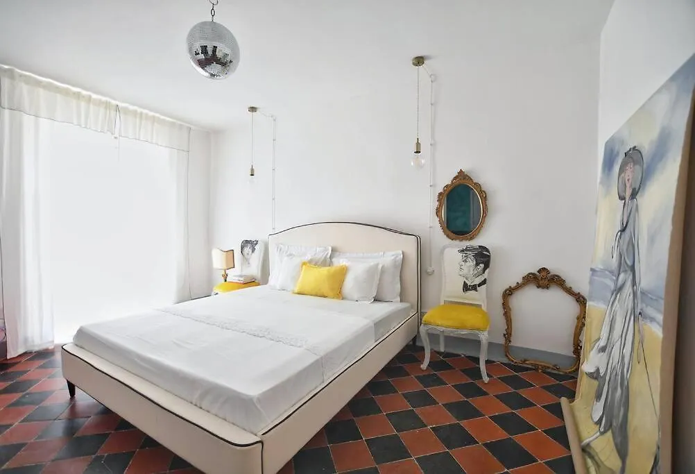iFlat Casa Bastiana arte e tradizione siciliana Appartamento Palermo